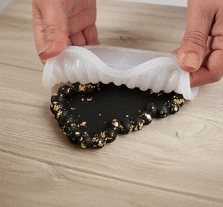 Desmoldar la creación de yeso negro Aqua Resin Black