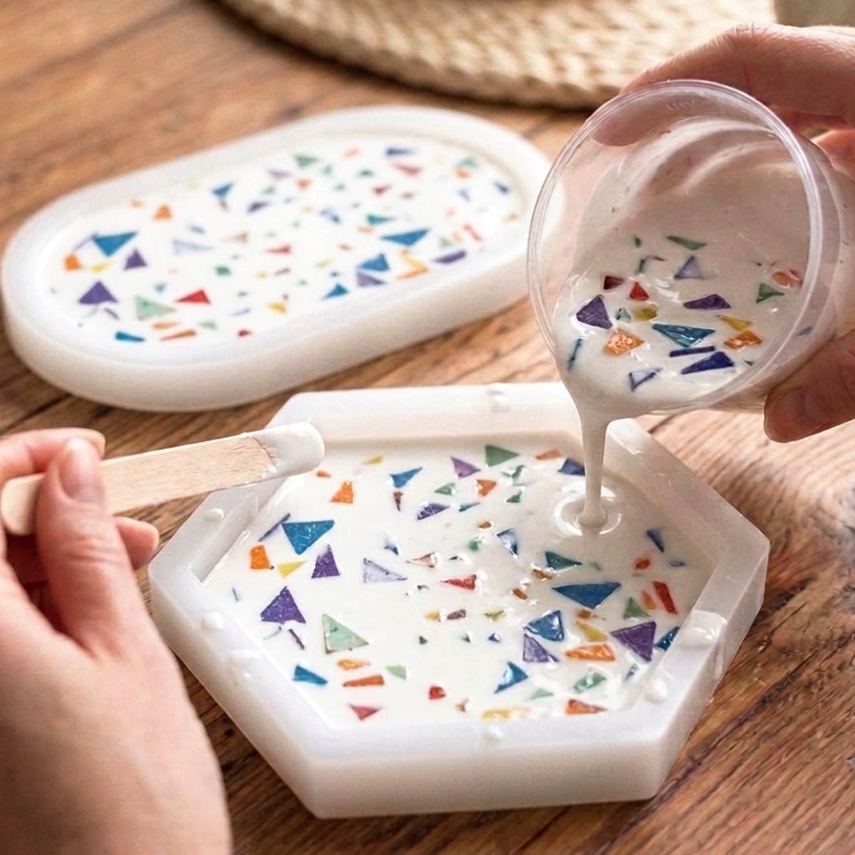 Terrazzo Aqua Kit [White Carrara]: diseño pop y luminoso con chips de colores - Aqua Resin