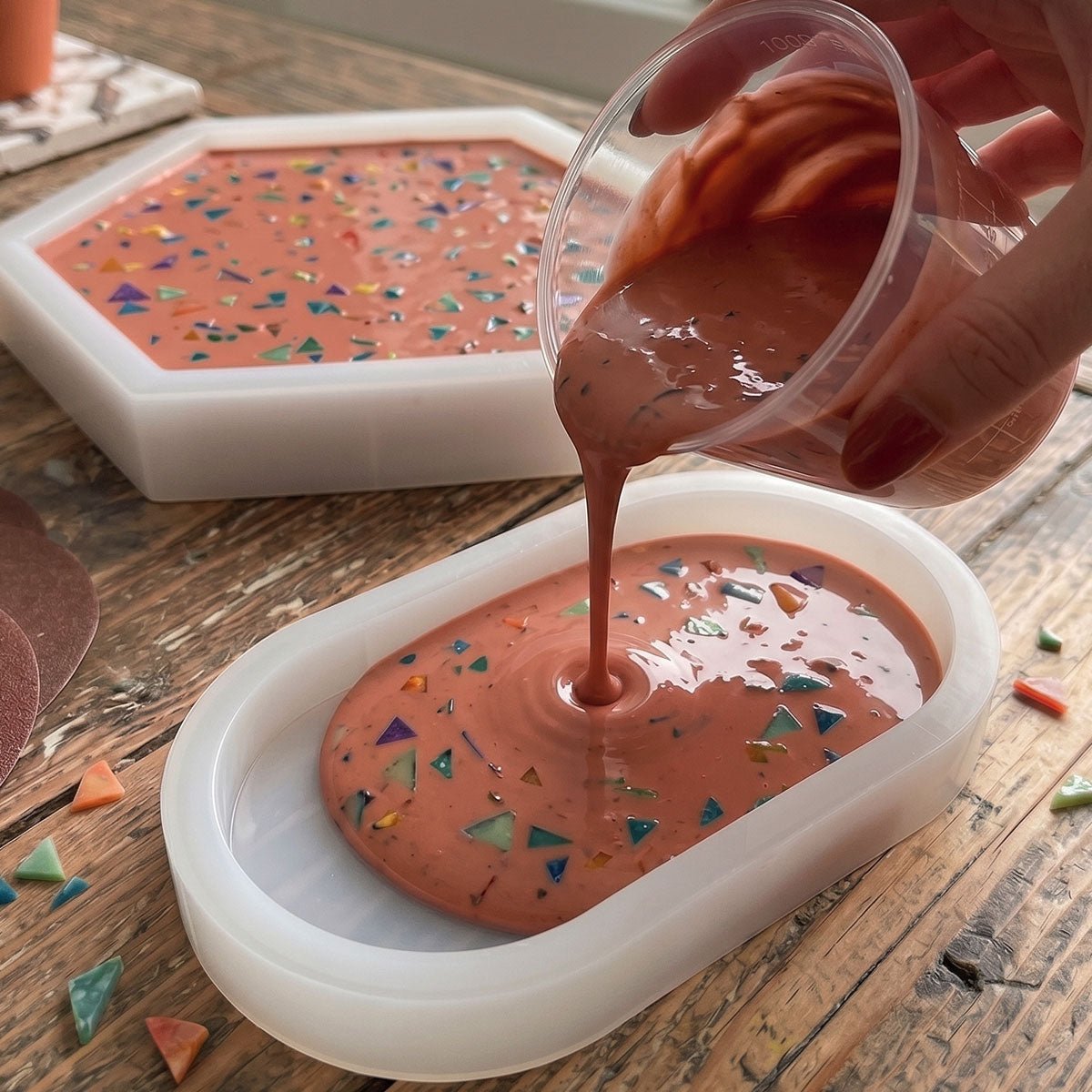 Terrazzo Aqua Kit [Terracotta Roma]: diseño cálido y mediterráneo con chips de colores - Aqua Resin