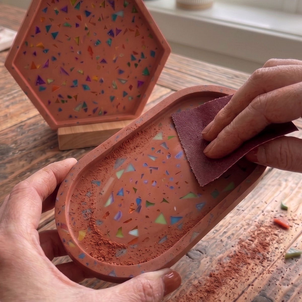 Terrazzo Aqua Kit [Terracotta Roma]: diseño cálido y mediterráneo con chips de colores - Aqua Resin